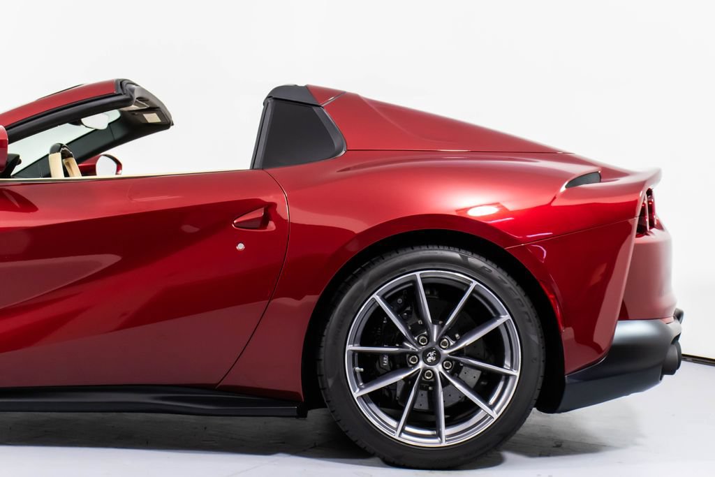 Certified 2022 Ferrari 812 GTS RWD image 27