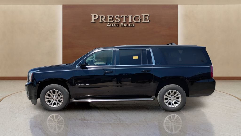 Used 2016 GMC Yukon XL SLE w/ Convenience Package image 2
