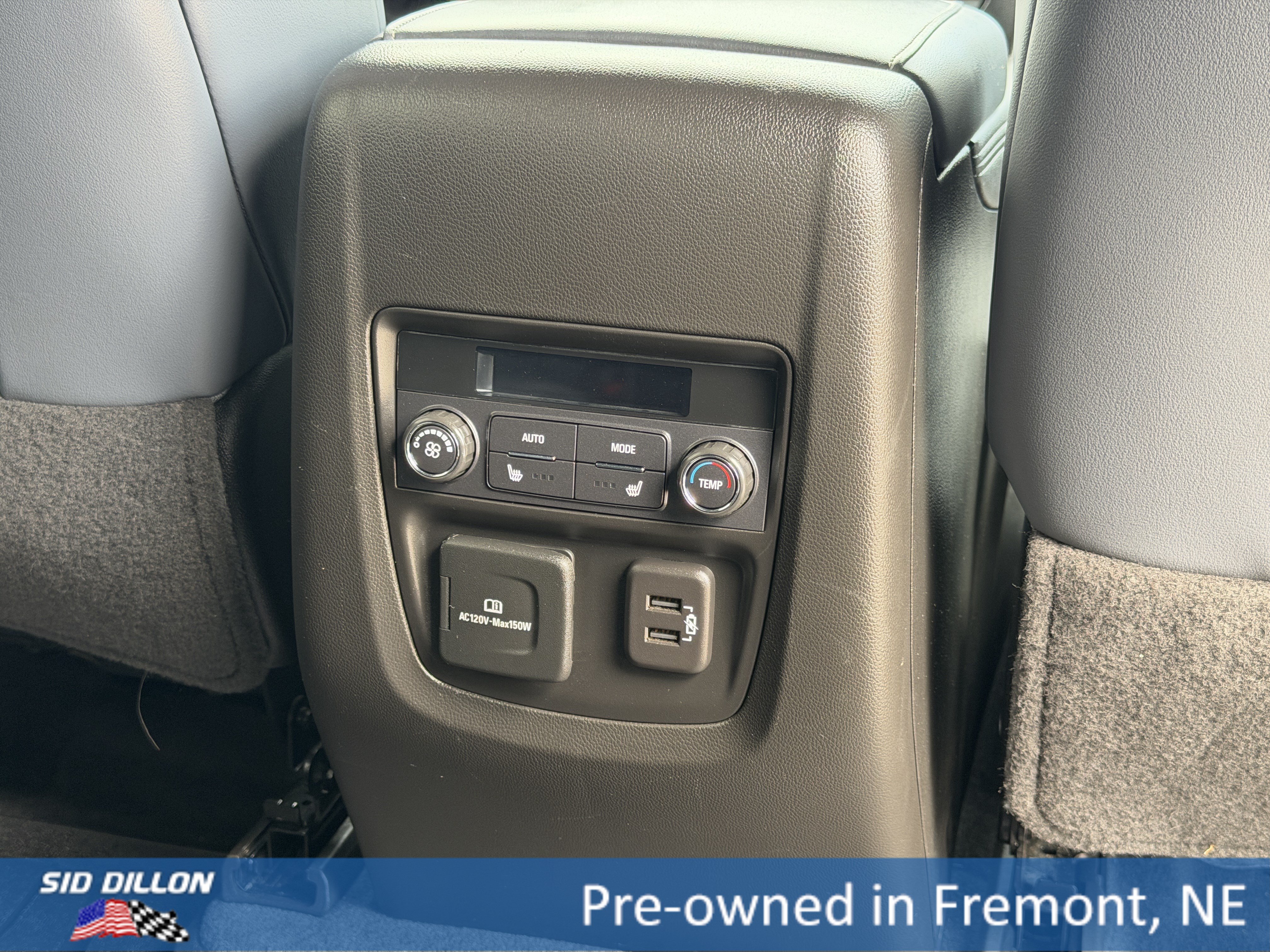 Used 2023 Buick Enclave Premium AWD/4WD image 18