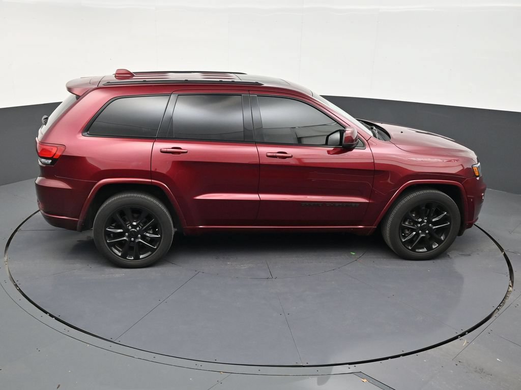 Used 2021 Jeep Grand Cherokee Laredo X RWD image 17