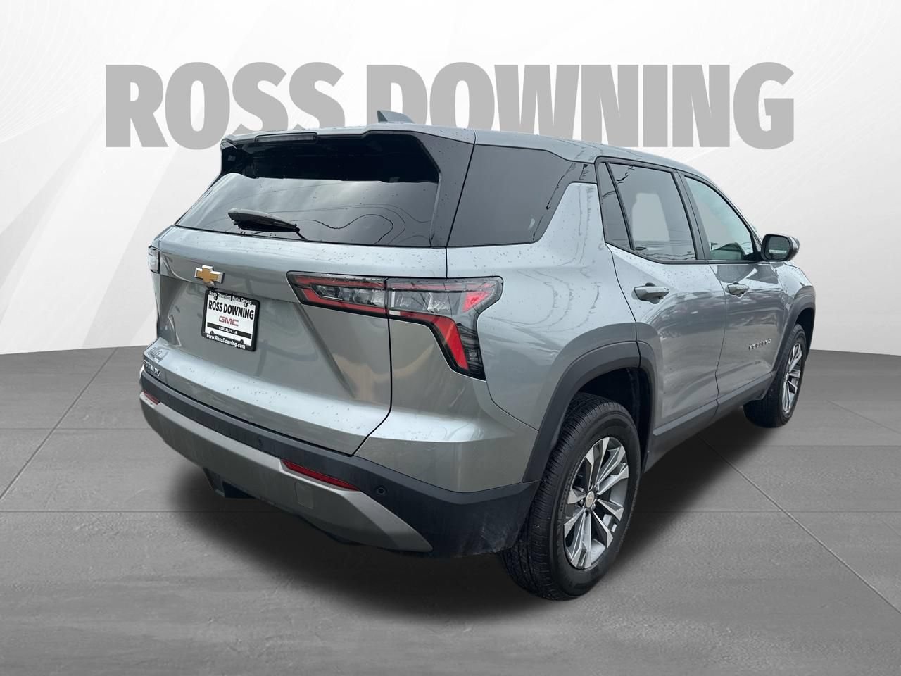 Used 2026 Chevrolet Equinox LT FWD image 4
