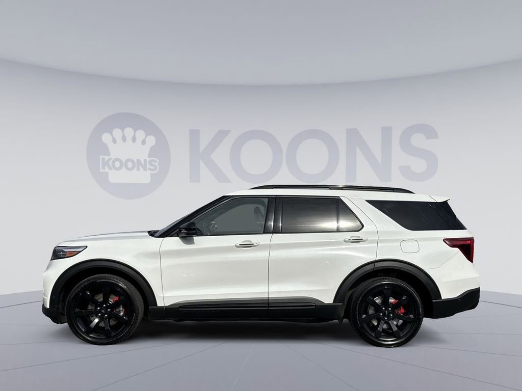 Used 2020 Ford Explorer ST w/ ST Street Pack image 2