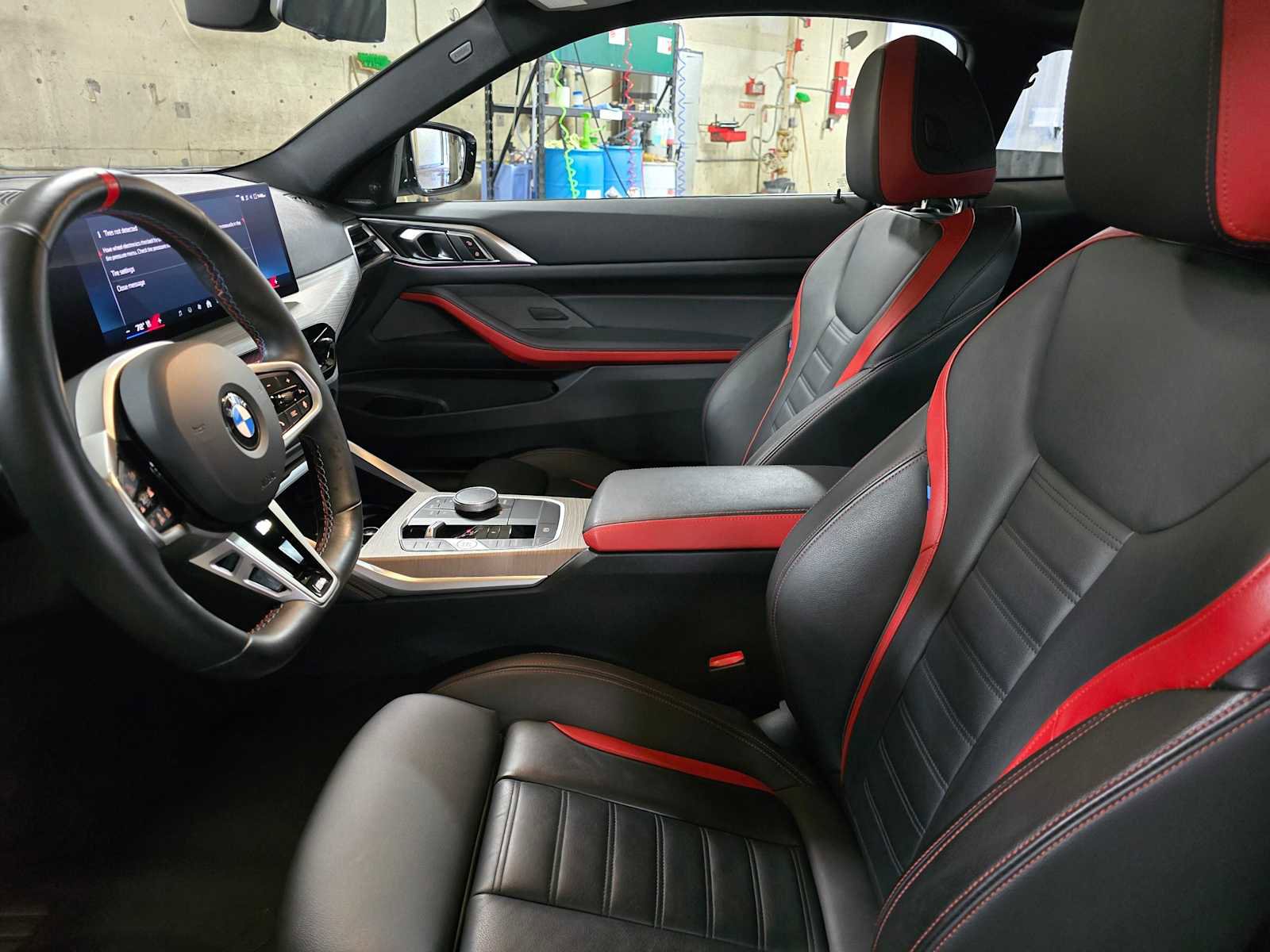 Used 2025 BMW 440i xDrive Coupe w/ Premium Package image 17