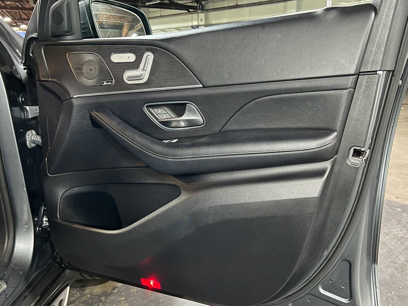 Used 2022 Mercedes-Benz GLE 350 4MATIC image 10