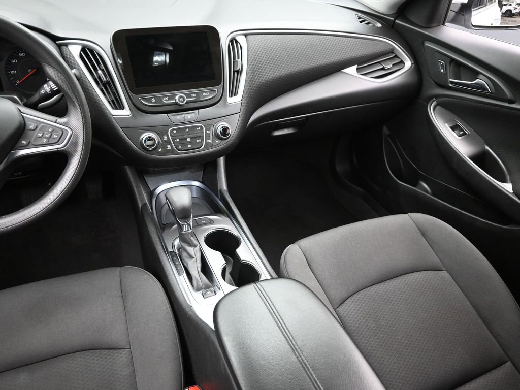 Certified 2024 Chevrolet Malibu LT image 12
