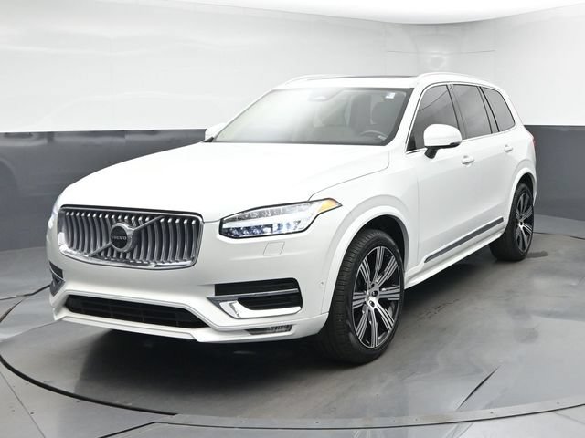 Used 2024 Volvo XC90 B6 Plus w/ Protection Package Premier AWD/4WD image 3