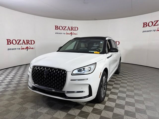 Certified 2025 Lincoln Corsair Grand Touring w/ Equipment Group 301A AWD/4WD image 4