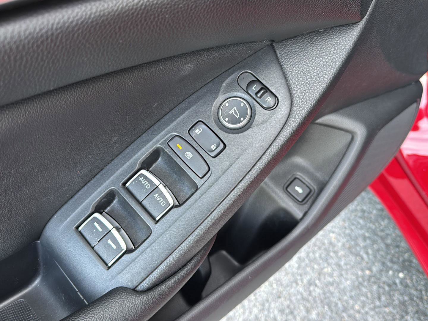 Used 2020 Honda Accord Sport image 27