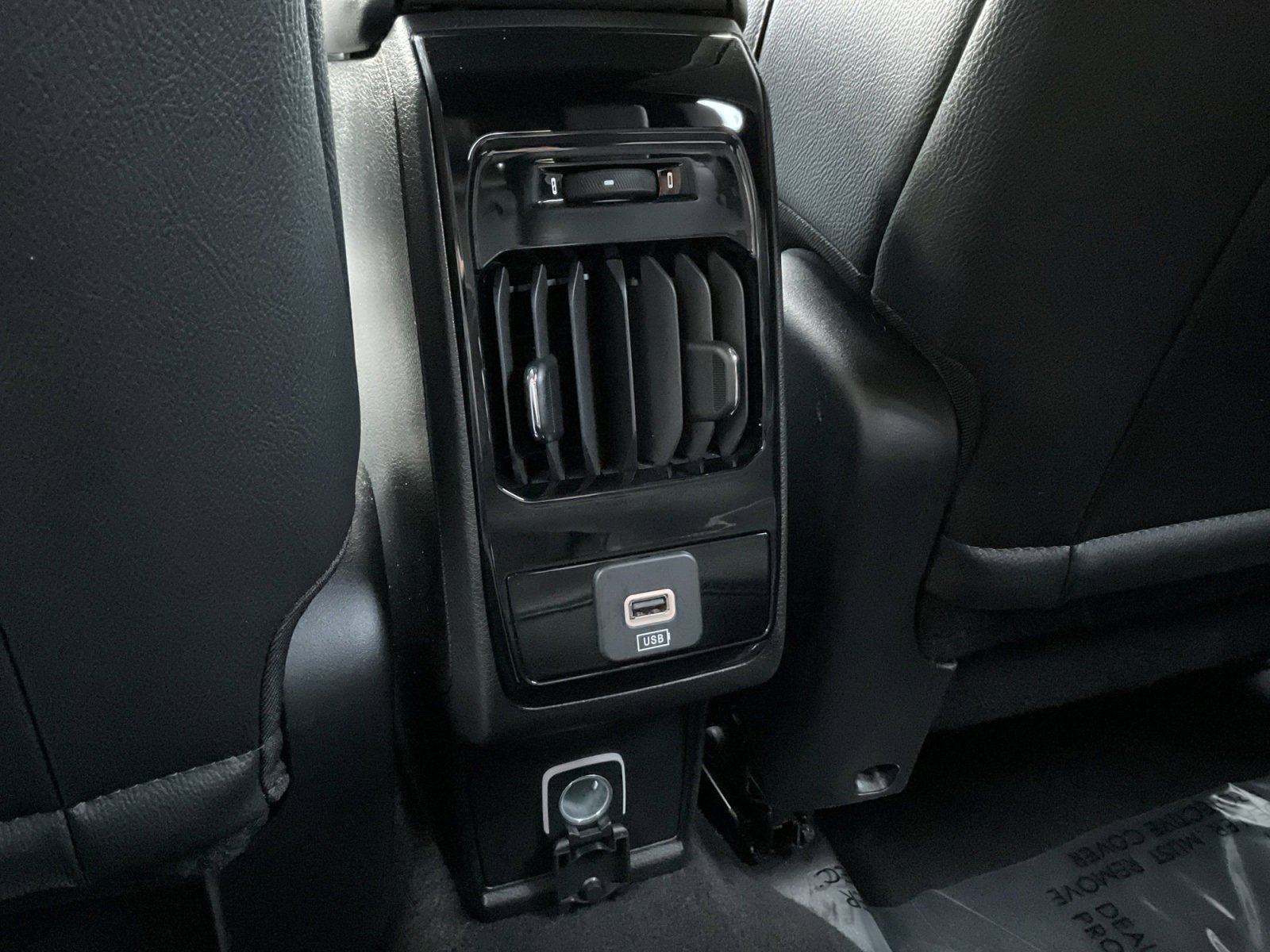 Used 2024 Jeep Compass Limited image 27