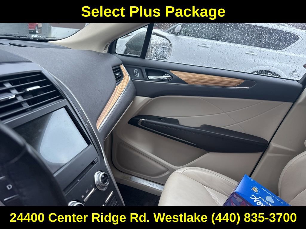 Used 2016 Lincoln MKC Select w/ Select Plus Package AWD/4WD image 12
