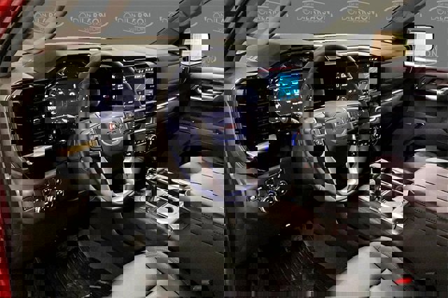 New 2026 GMC Sierra 1500 SLT w/ SLT Premium Package image 8