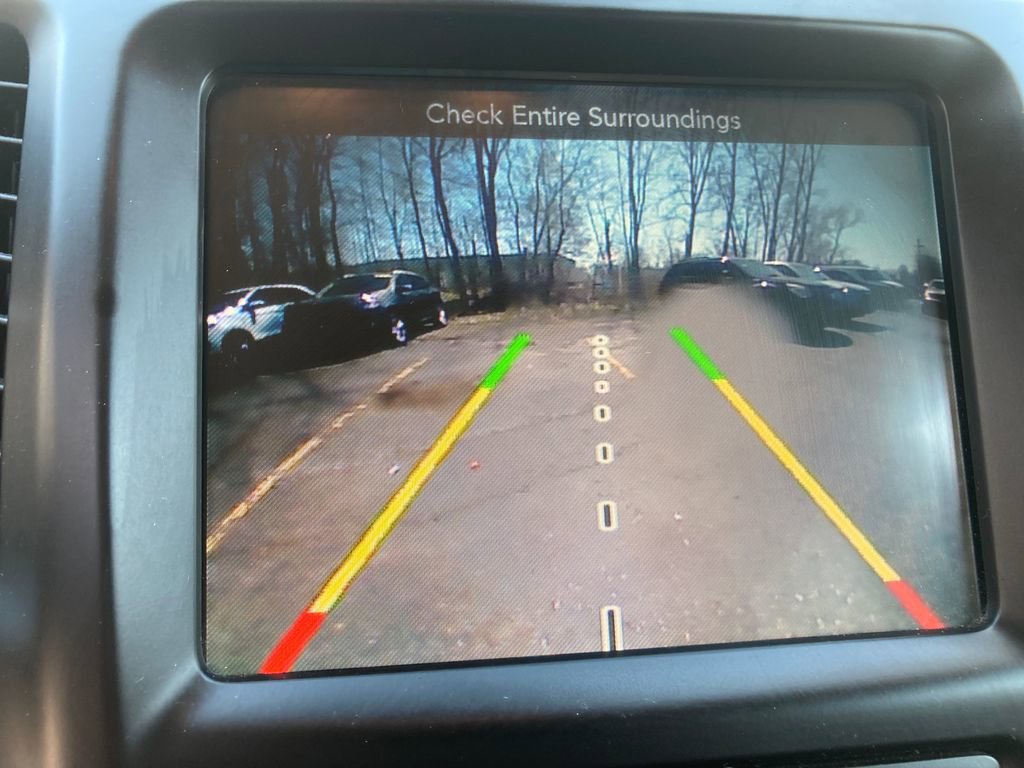 Used 2018 Jeep Cherokee Latitude AWD/4WD image 27