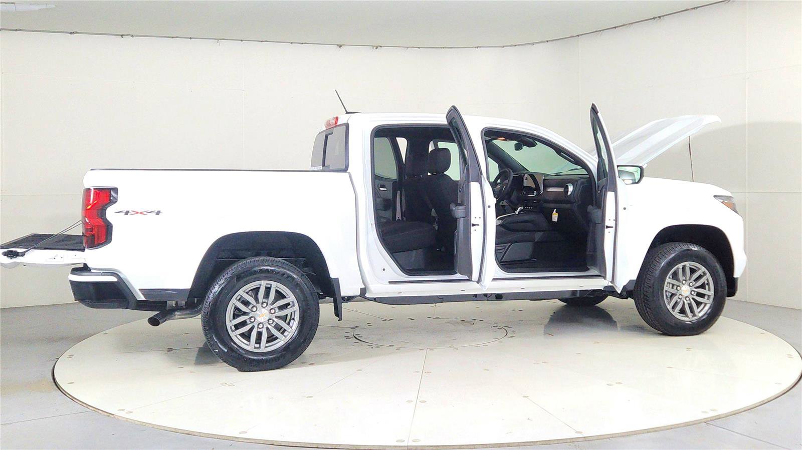 New 2026 Chevrolet Colorado LT w/ Advanced Trailering Package image 11