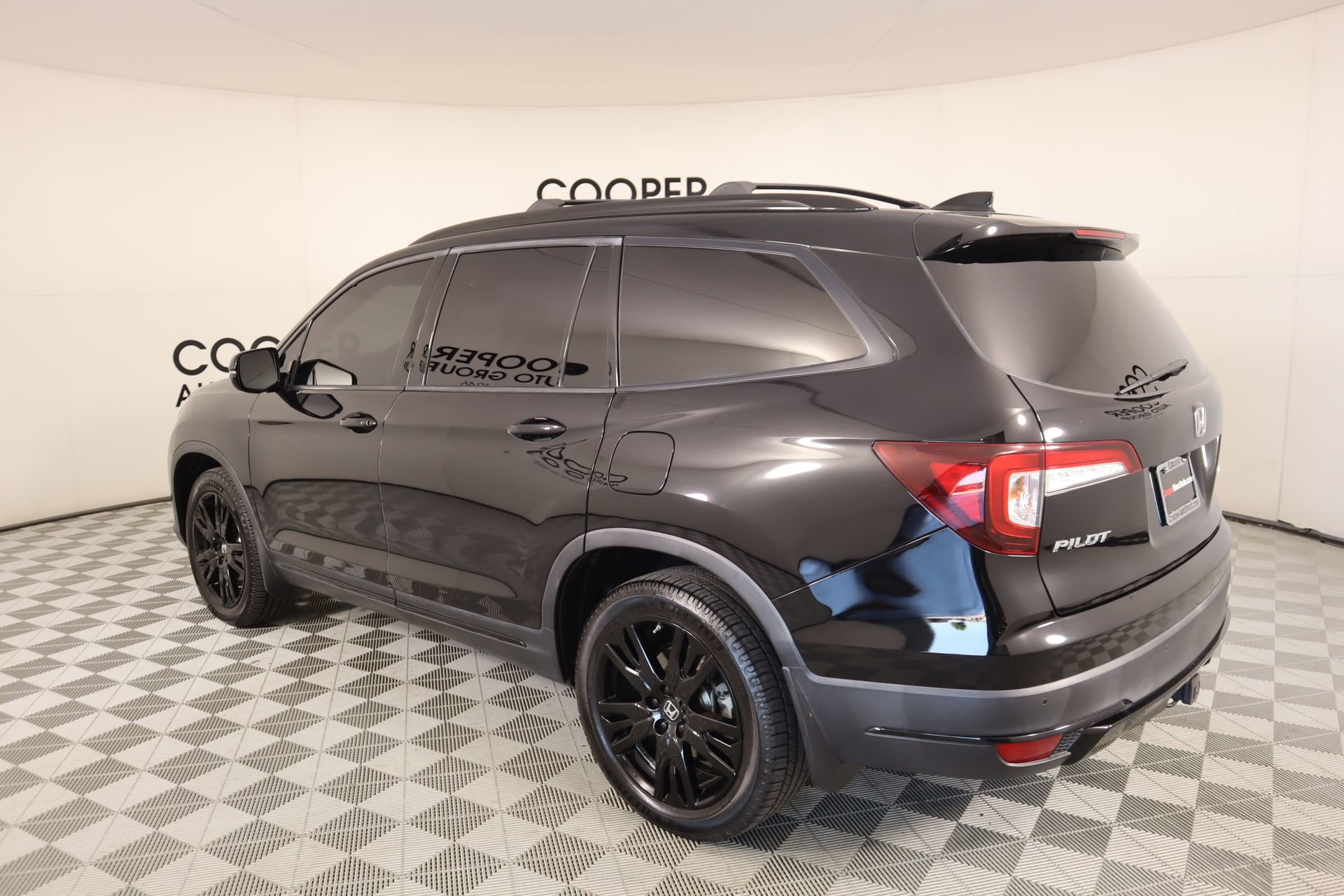 Used 2022 Honda Pilot Black Edition image 25