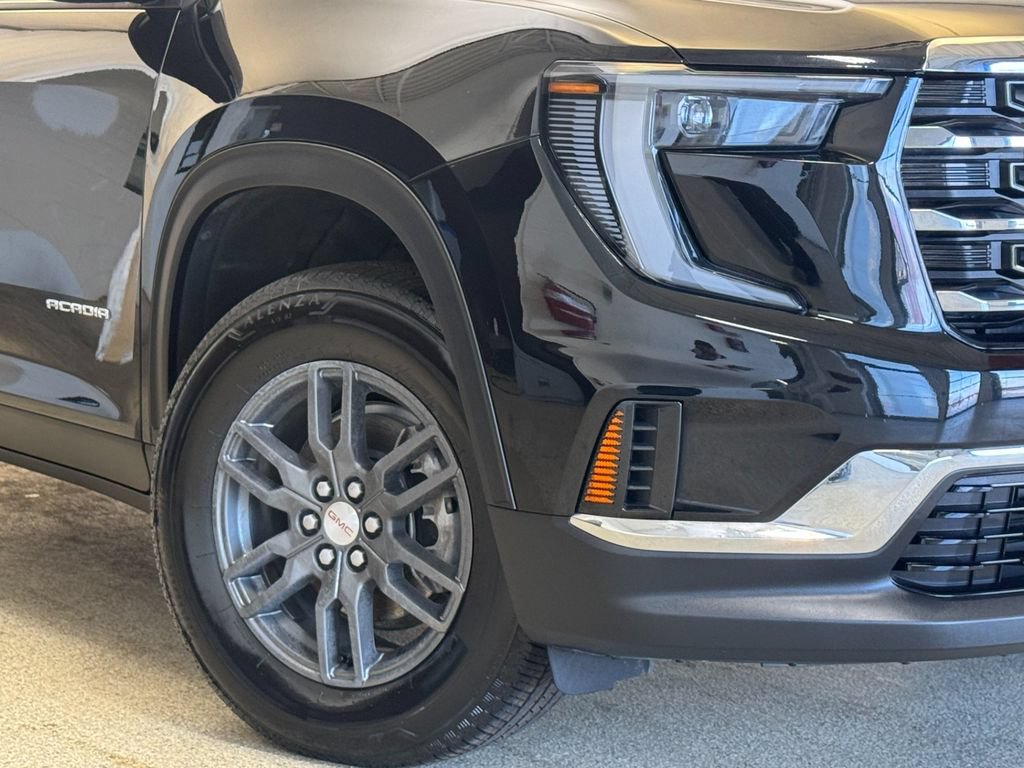 Used 2025 GMC Acadia Elevation FWD image 3