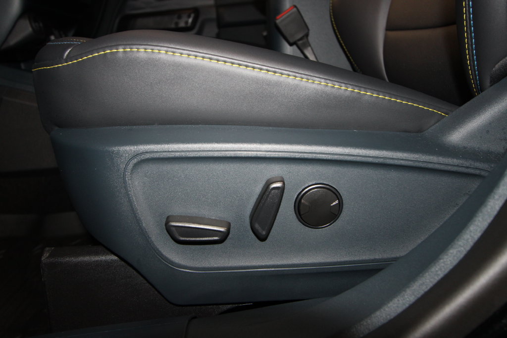 Used 2025 Ford Maverick Lobo AWD/4WD image 7