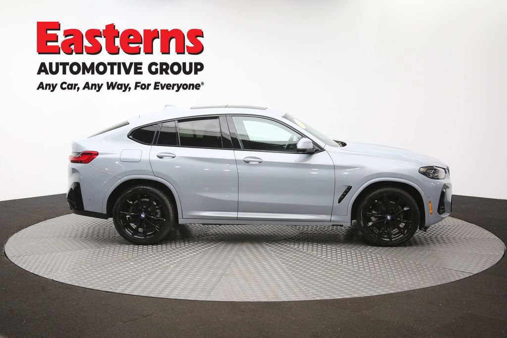 Used 2023 BMW X4 xDrive30i w/ M Sport Package AWD/4WD image 47
