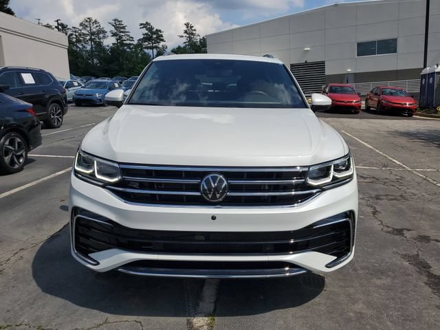 Certified 2024 Volkswagen Tiguan SEL R-Line AWD/4WD image 2
