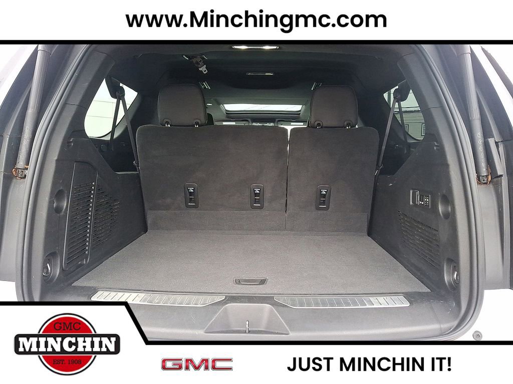 Certified 2024 Chevrolet Suburban RST w/ Sport Performance Package image 27