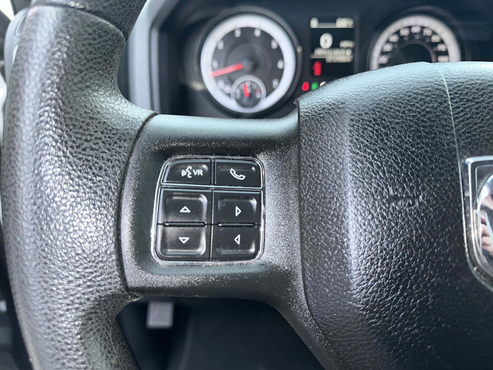 Used 2015 RAM 1500 Express image 14