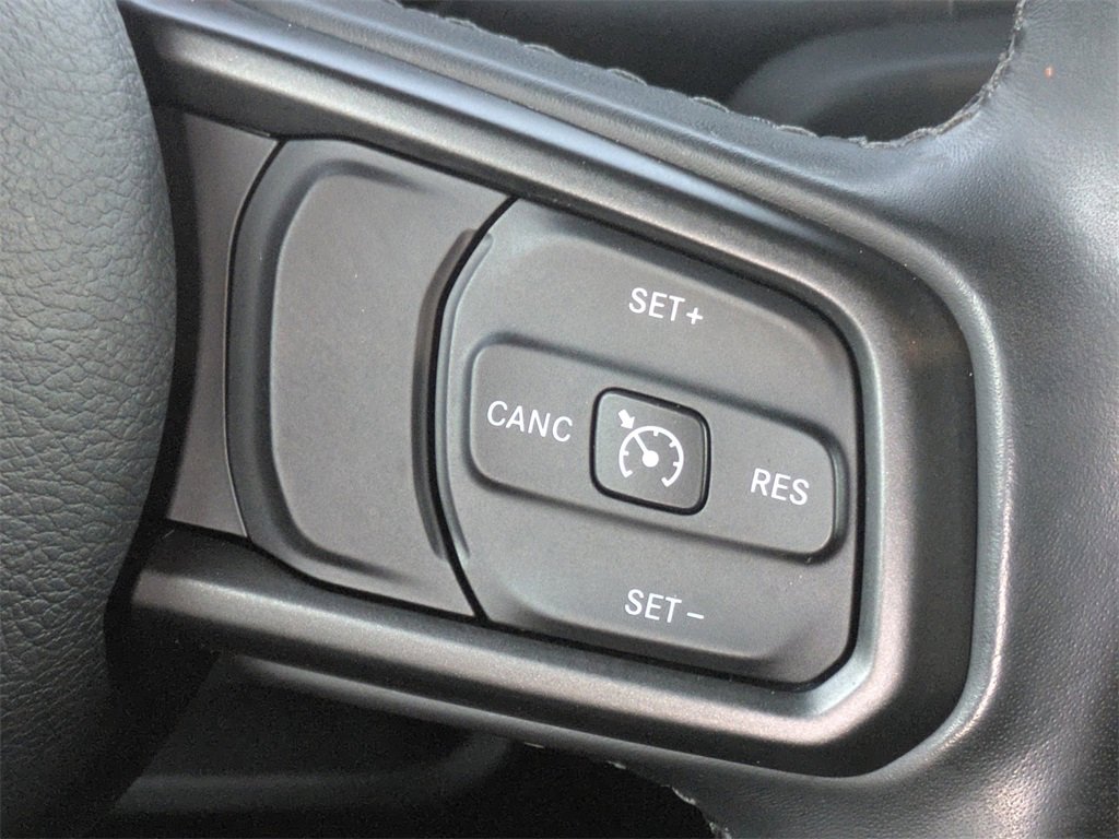 Used 2020 Jeep Gladiator Sport w/ Quick Order Package 24S image 19