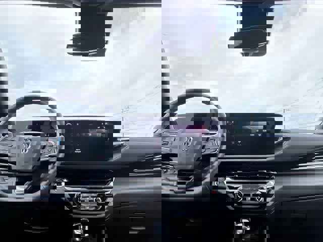 Used 2026 Buick Envista Sport Touring w/ Convenience II Package FWD image 28