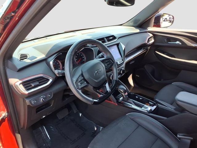 Used 2022 Chevrolet TrailBlazer RS w/ Sun and Liftgate Package AWD/4WD image 12