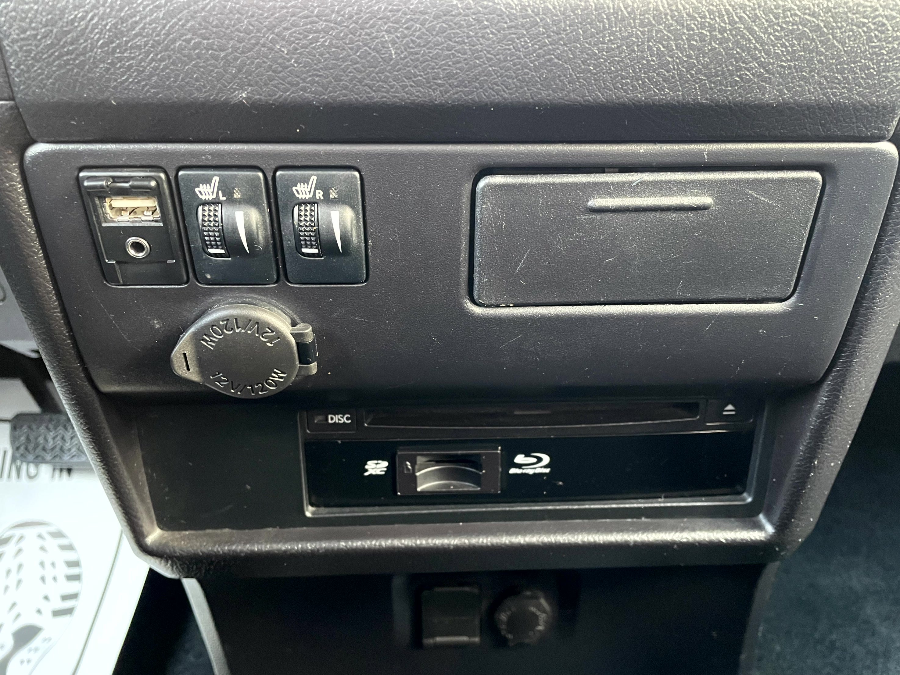 Used 2017 Toyota Sienna SE image 20