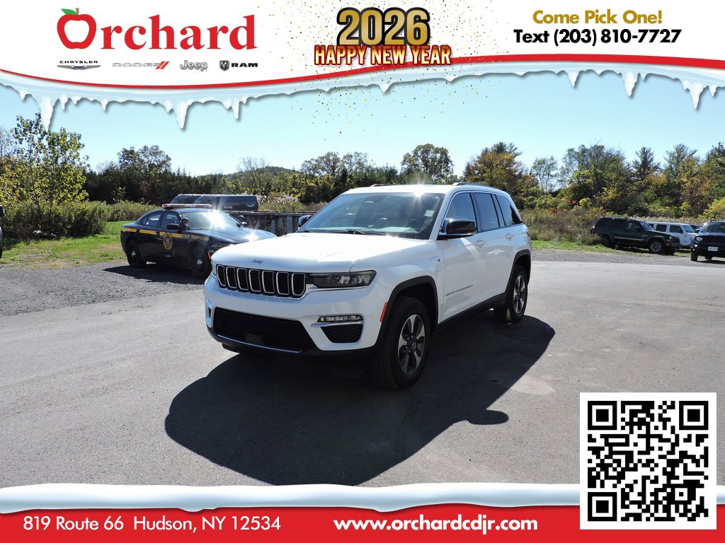 Used 2022 Jeep Grand Cherokee Limited 4xe image 3