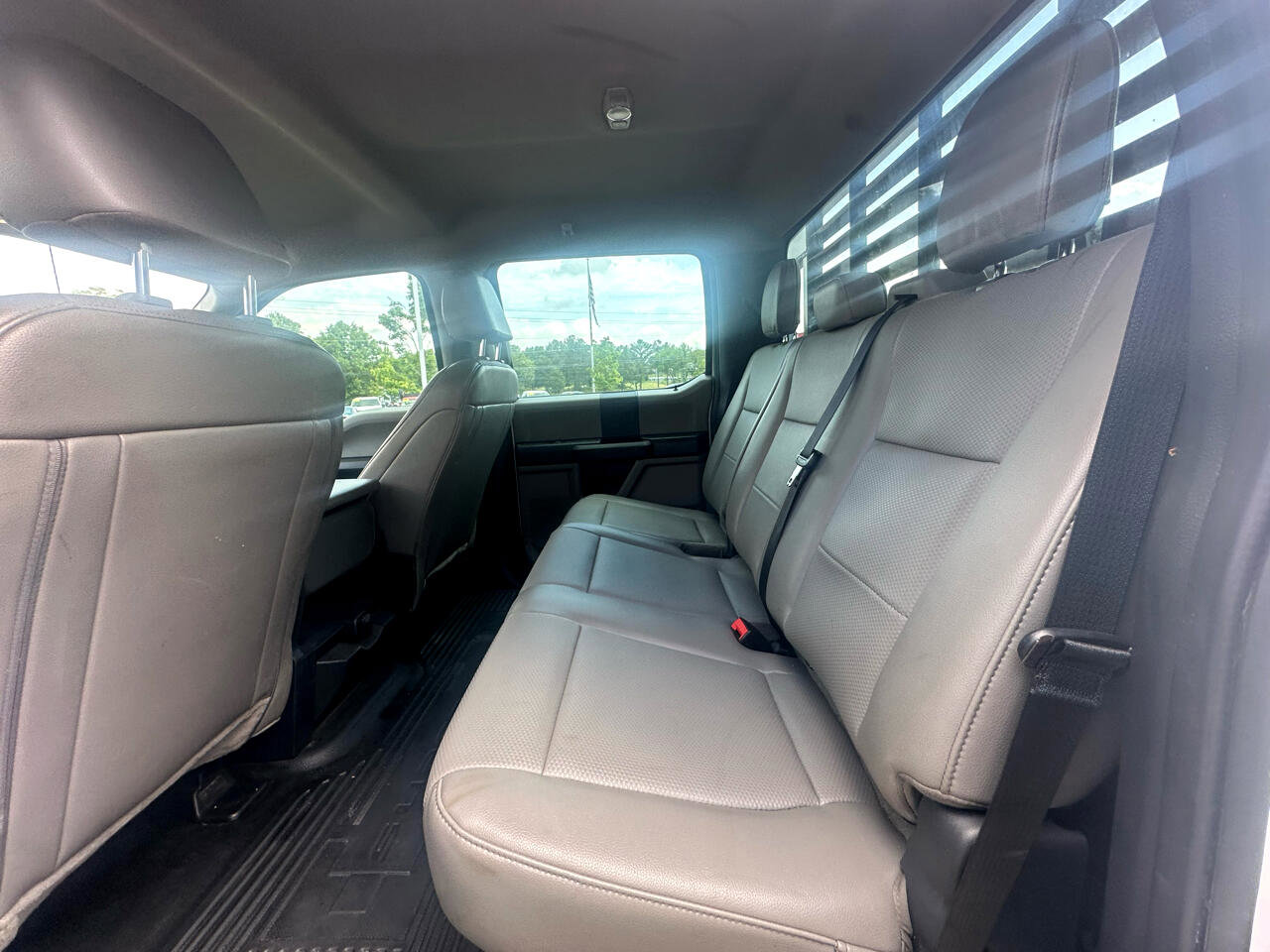 Used 2022 Ford F350 XL w/ Power Equipment Group image 14