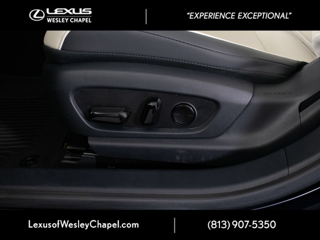 Used 2025 Lexus ES 350 w/ Premium Package FWD image 22