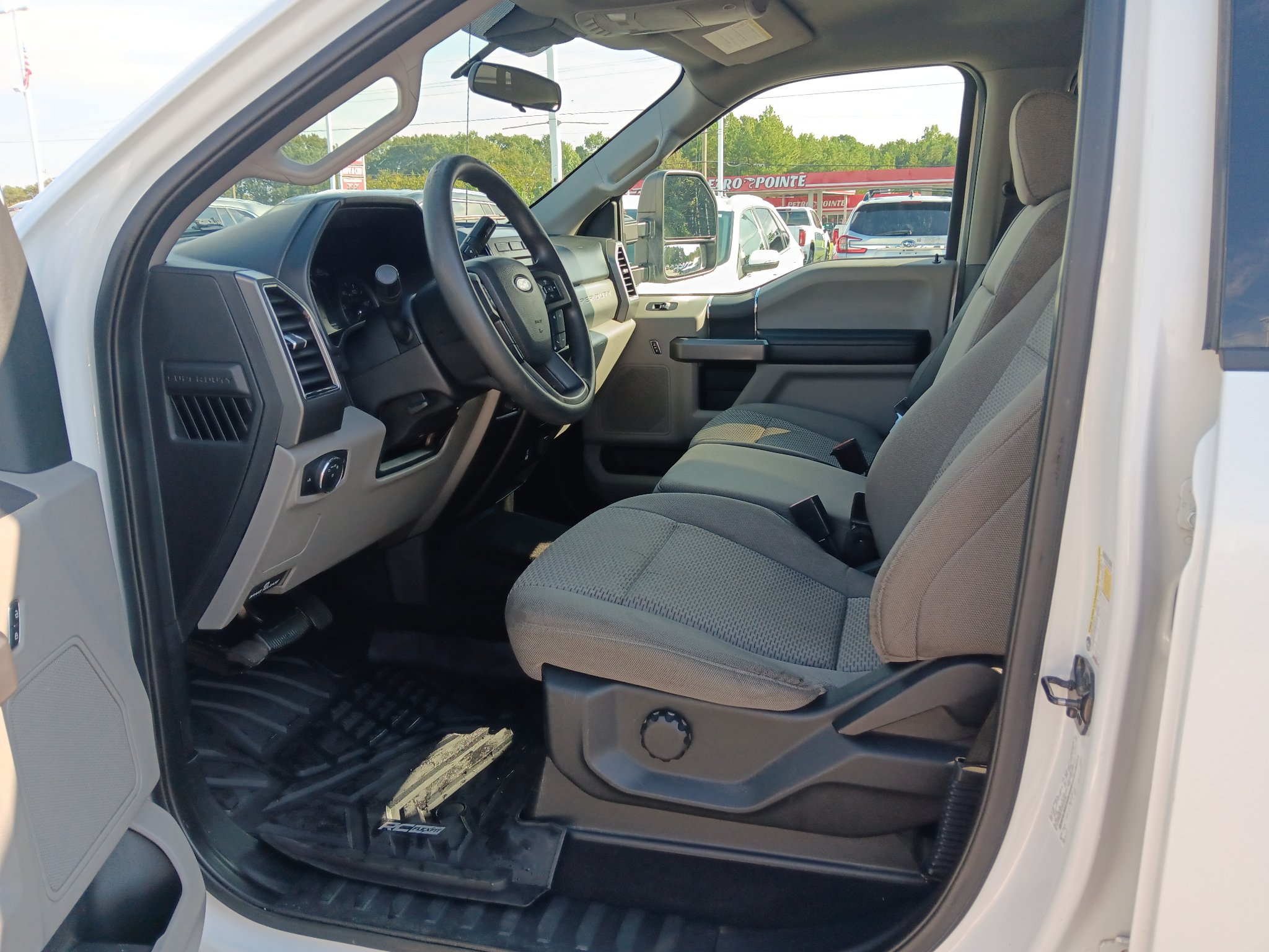 Used 2020 Ford F250 XLT AWD/4WD image 11