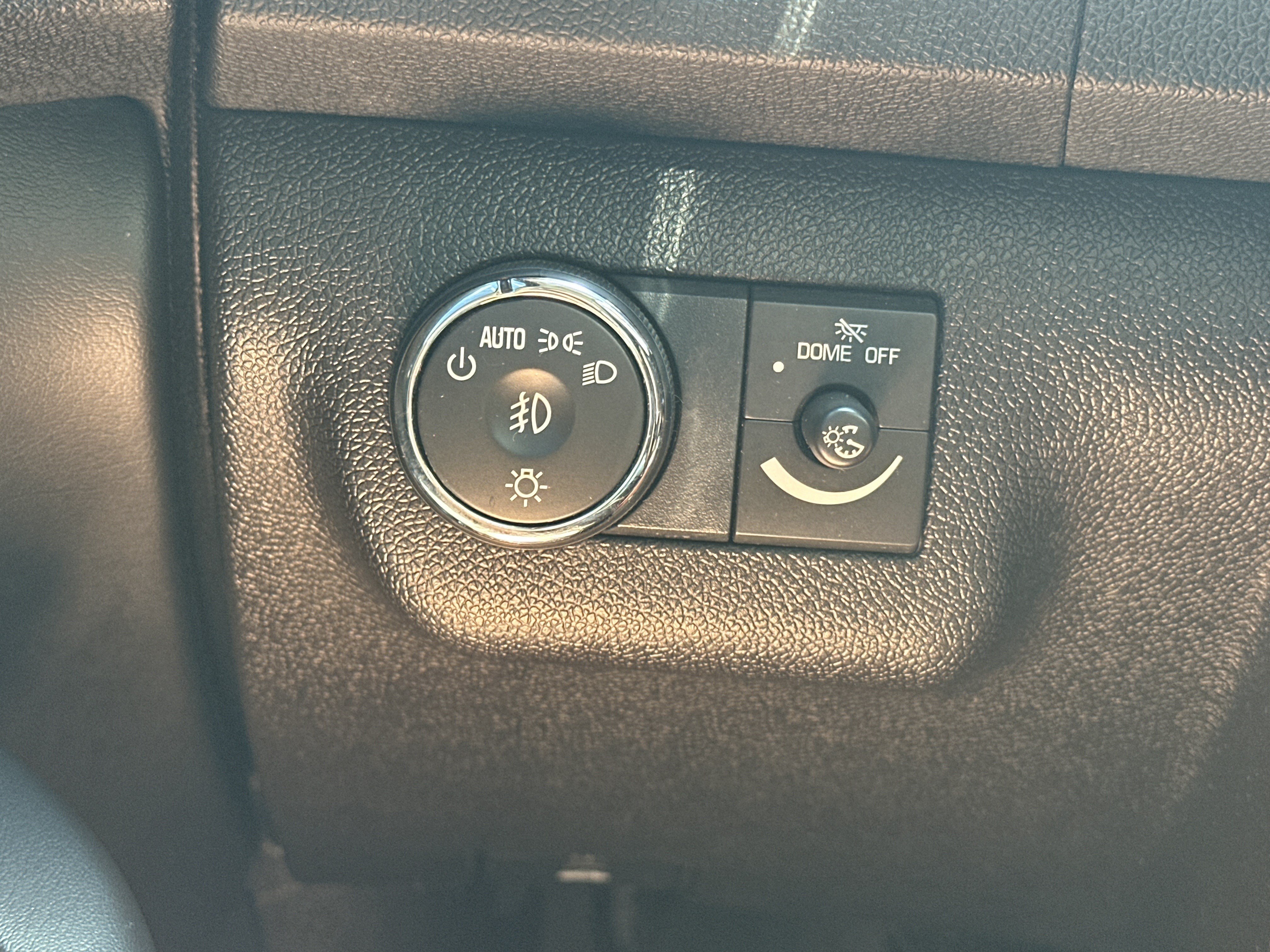 Used 2011 GMC Acadia SLT FWD image 26