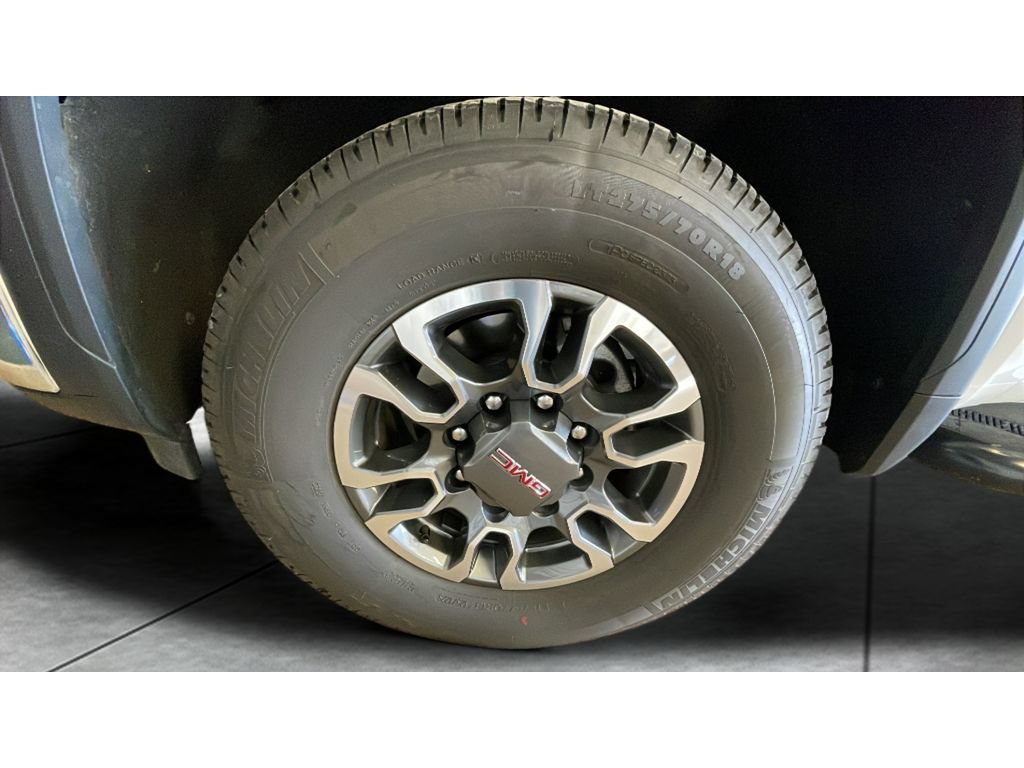 Used 2024 GMC Sierra 2500 SLE w/ SLE Convenience Package AWD/4WD image 18