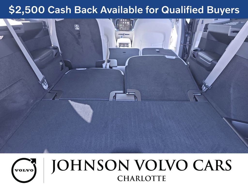 New 2026 Volvo XC90 B6 Ultra w/ Protection Package image 14