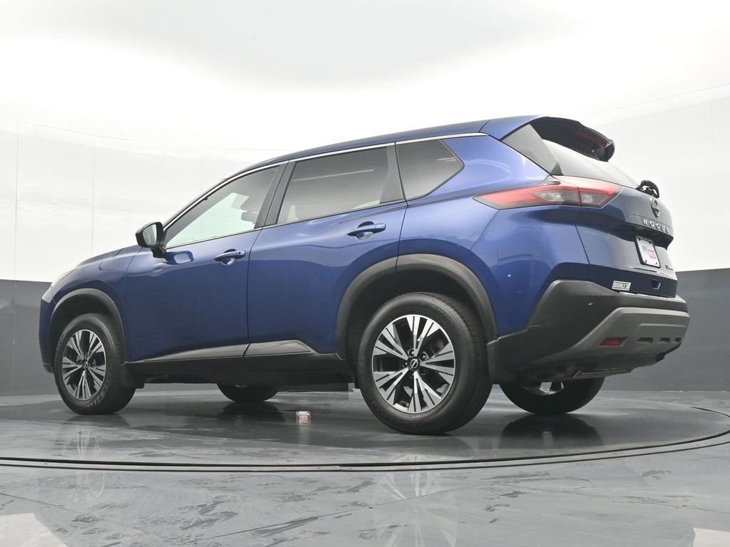 Used 2023 Nissan Rogue SV image 28