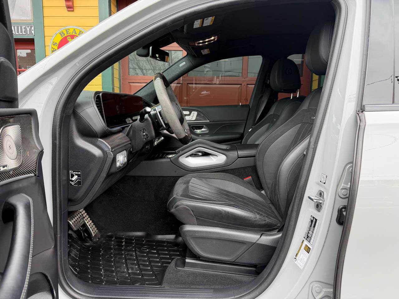 Used 2024 Mercedes-Benz GLS 63 AMG 4MATIC image 13