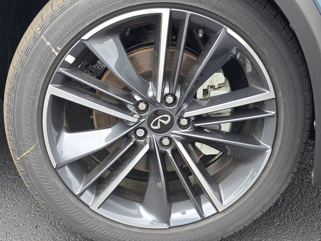 New 2025 INFINITI QX55 Essential image 21