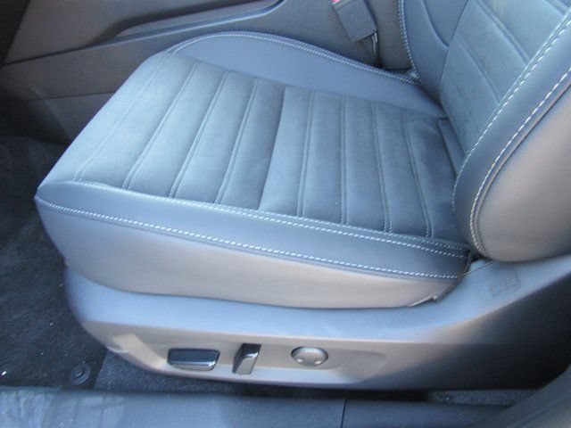 New 2026 Mitsubishi Outlander SE FWD image 13