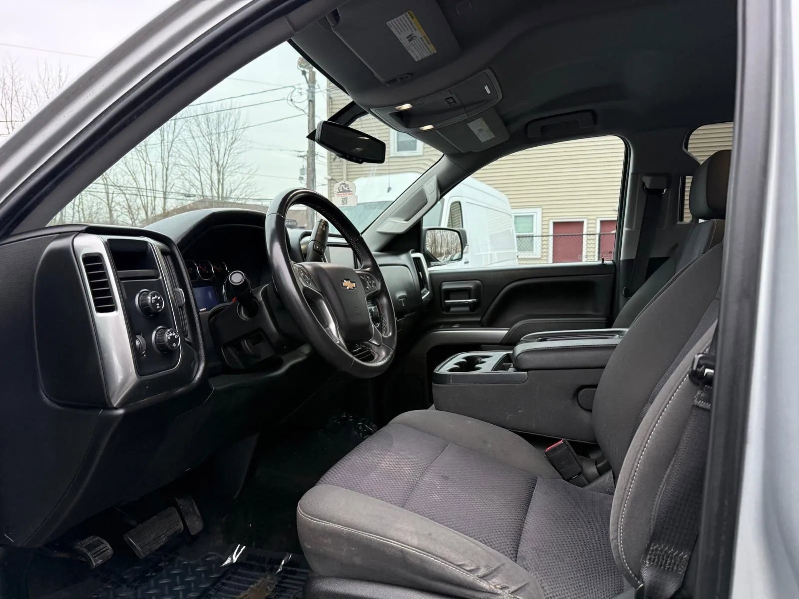 Used 2018 Chevrolet Silverado 1500 LT image 7