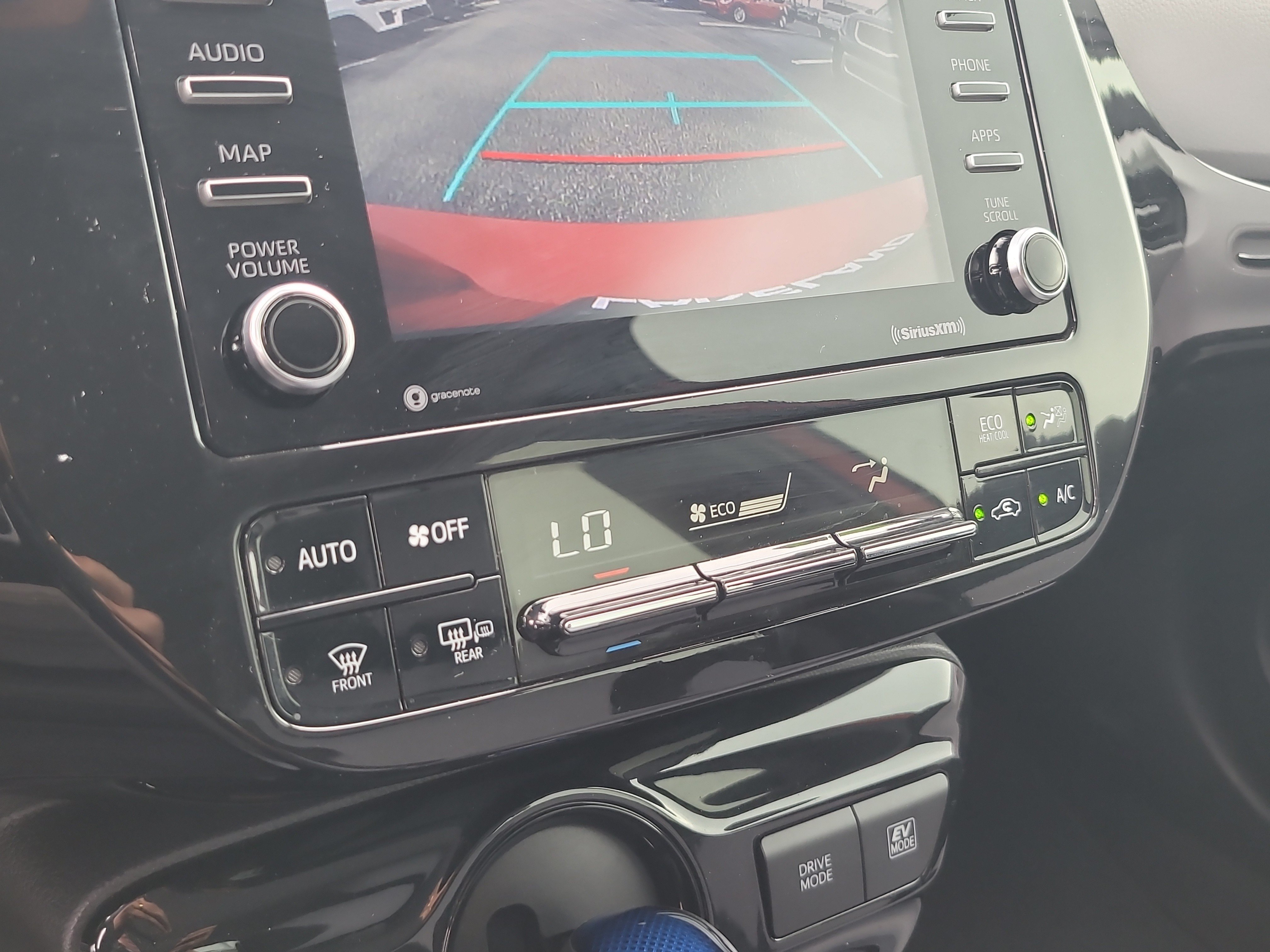 Used 2022 Toyota Prius LE FWD image 22