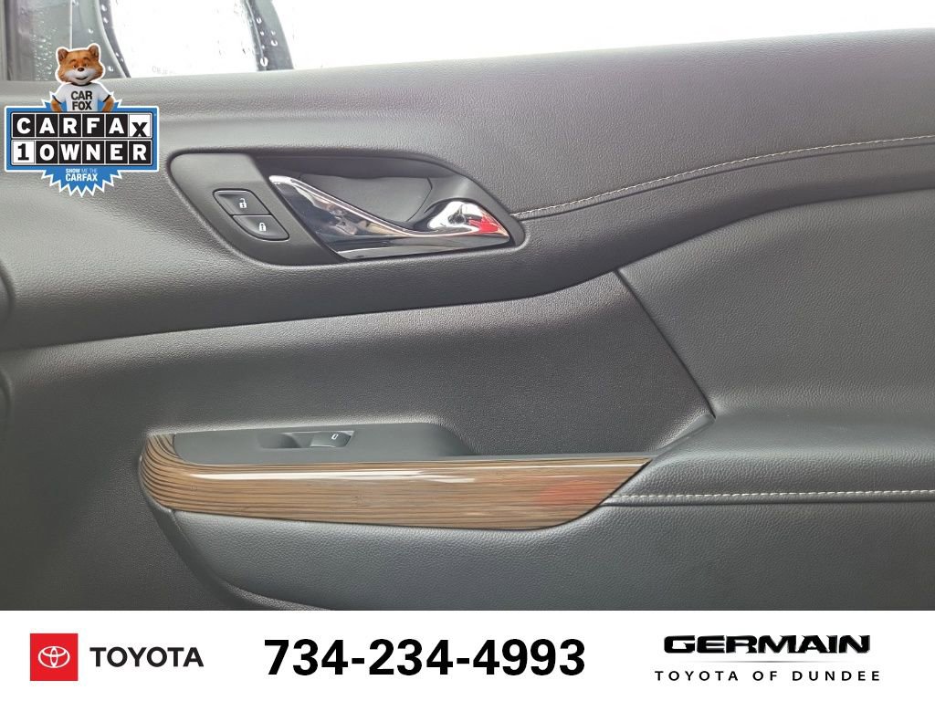 Used 2023 GMC Acadia SLE w/ Driver Convenience Package AWD/4WD image 32