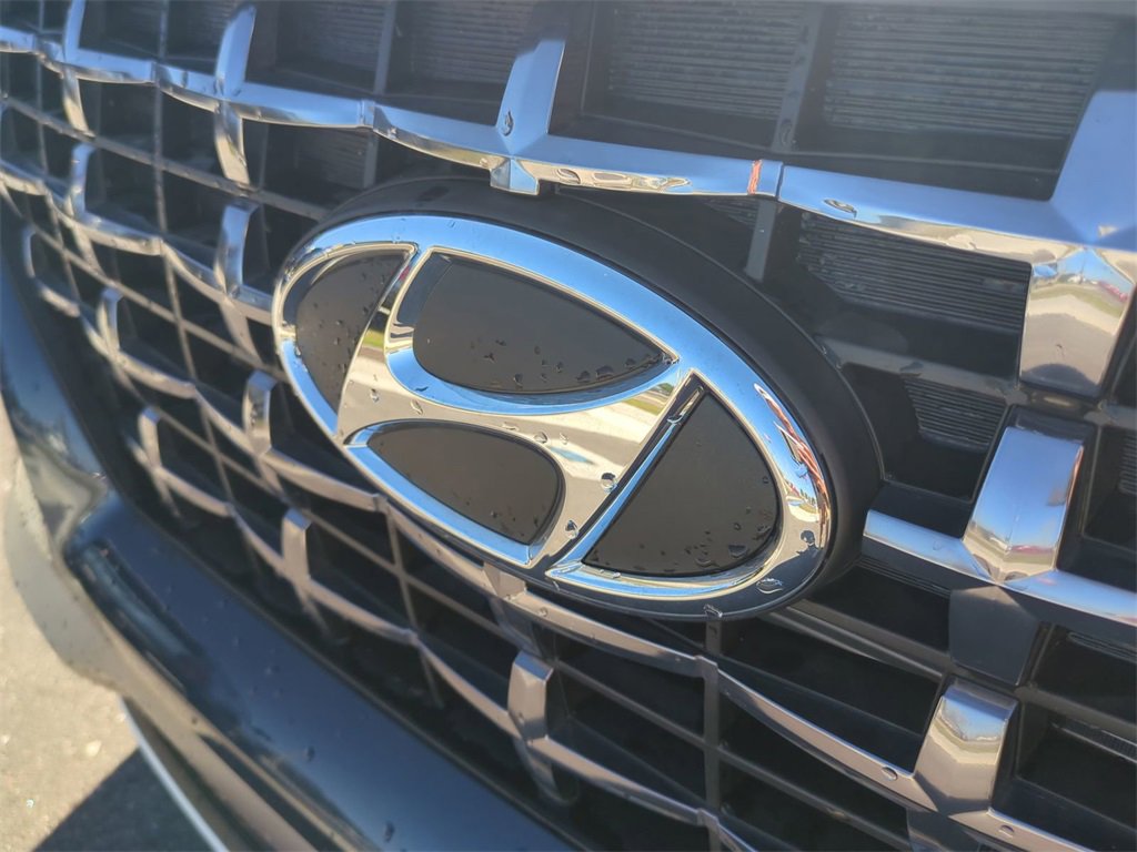 New 2025 Hyundai Venue Limited image 13