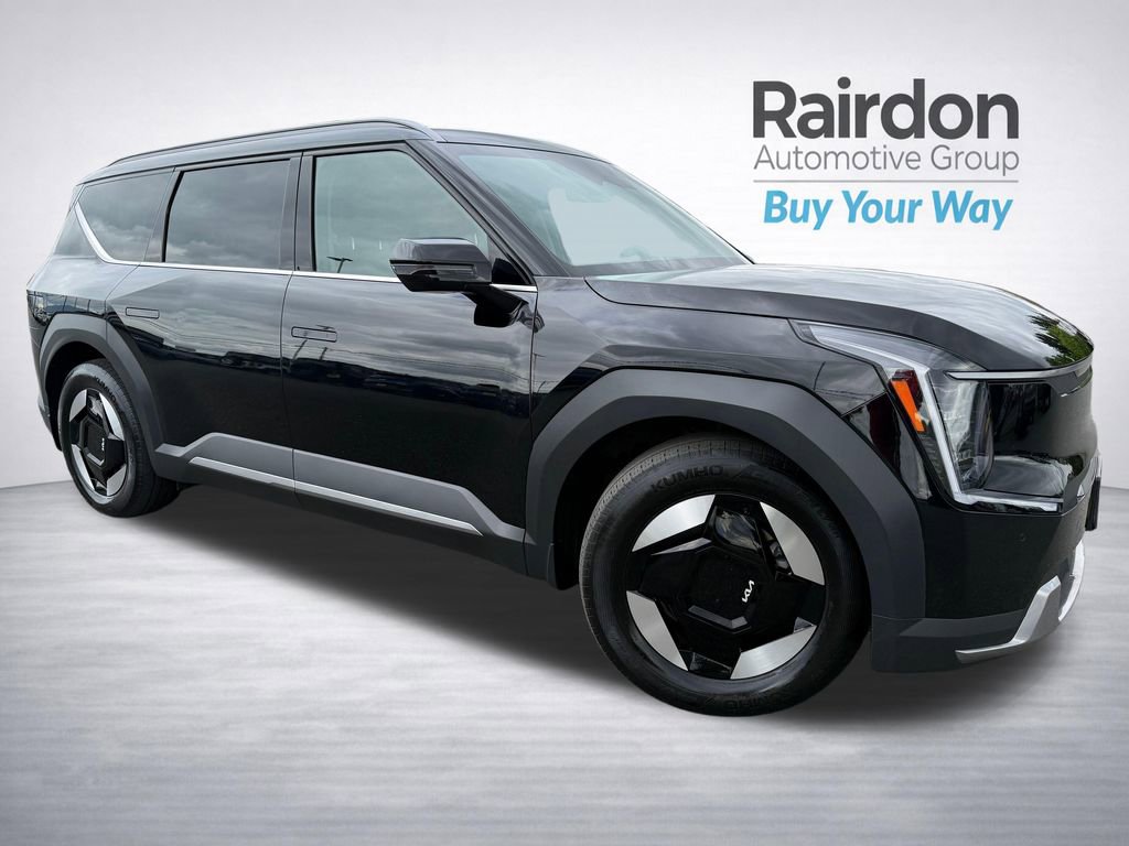 Certified 2024 Kia EV9 Wind
