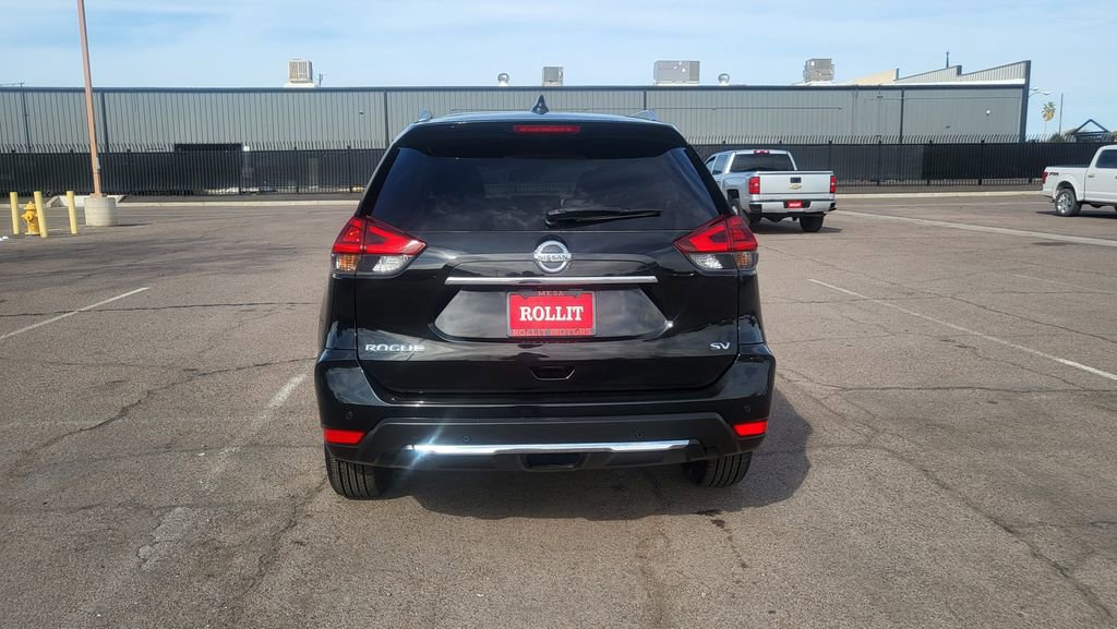 Used 2020 Nissan Rogue SV w/ Premium Package image 7