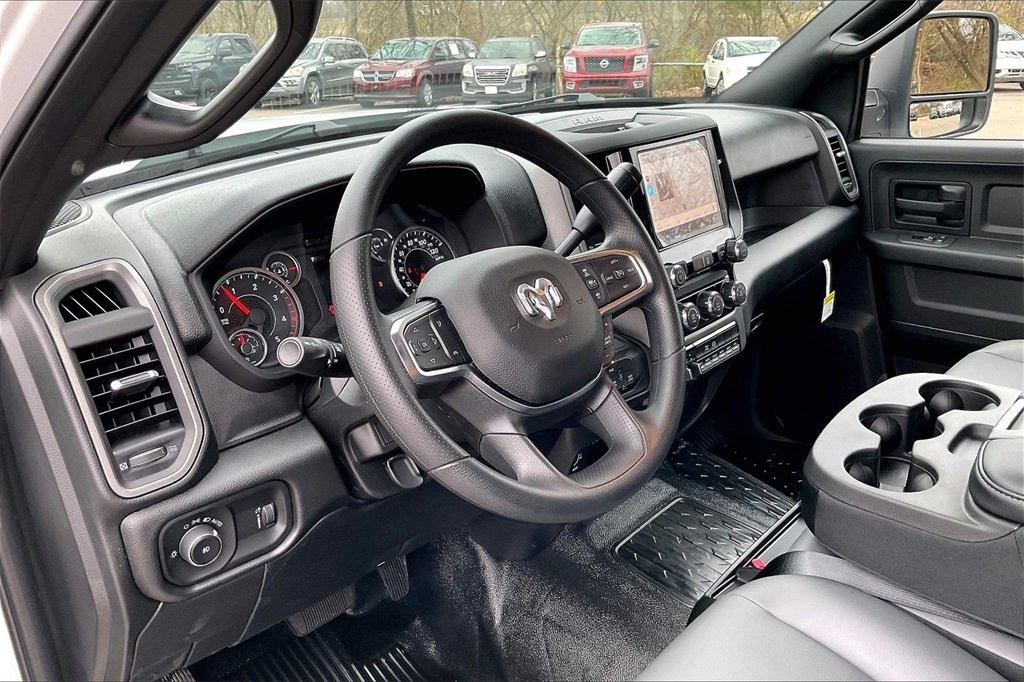 New 2026 RAM 5500 Tradesman w/ Chrome Appearance Group image 6