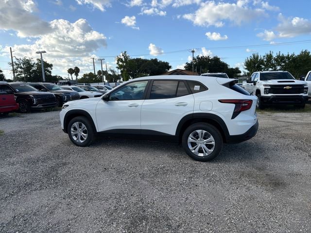 New 2026 Chevrolet Trax LS w/ Driver Confidence Package FWD image 6