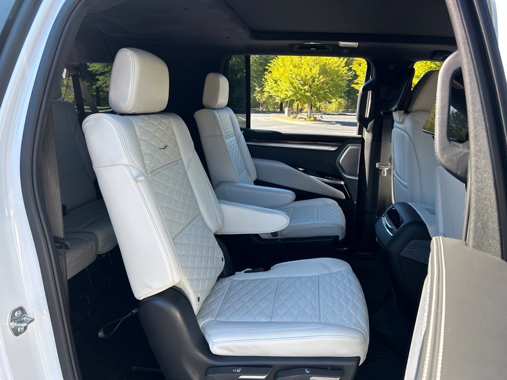 Used 2026 Cadillac Escalade ESV Platinum Luxury w/ LPO, Floor Liner Package AWD/4WD image 62