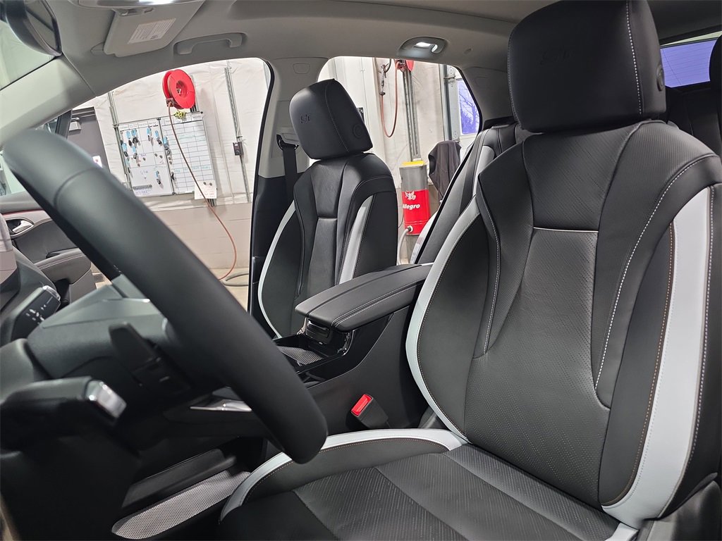 New 2026 Buick Envision Sport Touring image 15