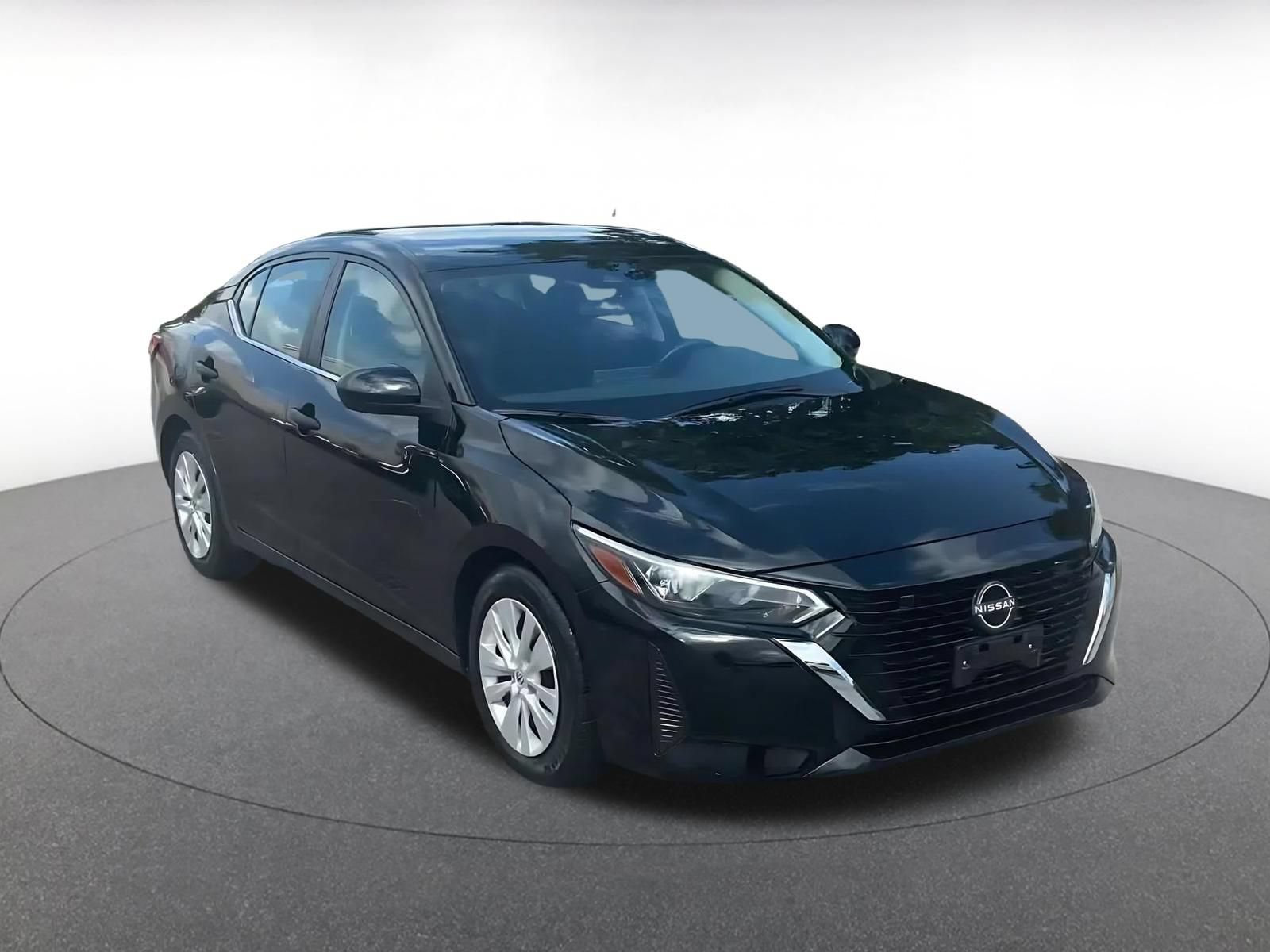 Used 2025 Nissan Sentra S FWD image 3